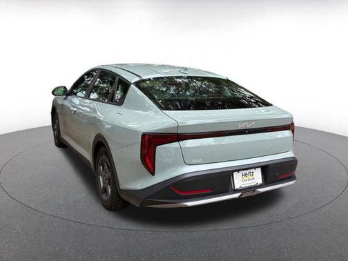 Morning Haze 2025 Kia K4 LXS