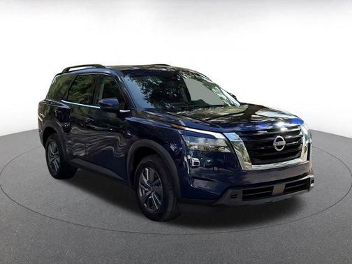 2025 Nissan Pathfinder SV FWD