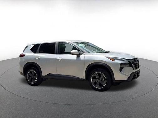 Brilliant Silver Metallic 2025 Nissan Rogue SV