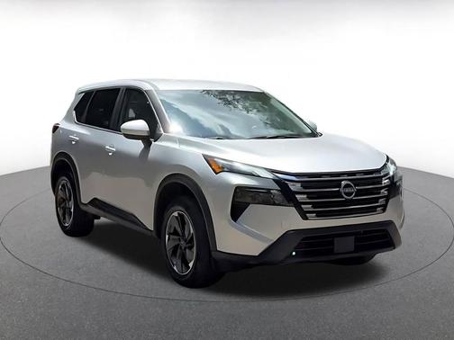 Brilliant Silver Metallic 2025 Nissan Rogue SV