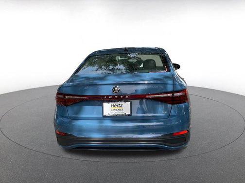 2025 Volkswagen Jetta 1.5T SE