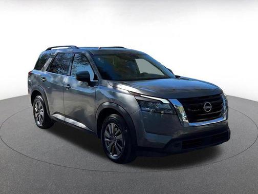2025 Nissan Pathfinder SV FWD