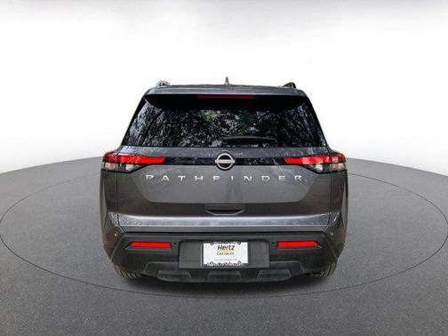 2025 Nissan Pathfinder SV FWD