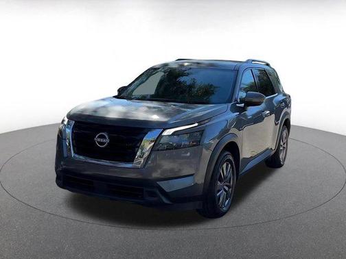 2025 Nissan Pathfinder SV FWD