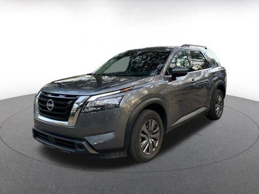 2025 Nissan Pathfinder SV FWD