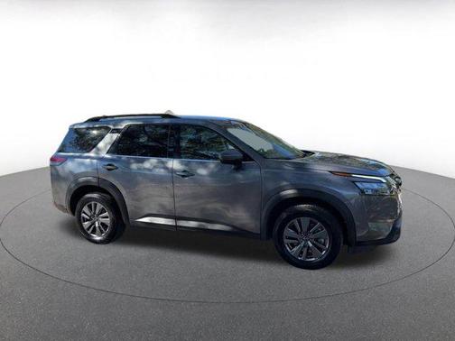 2025 Nissan Pathfinder SV FWD