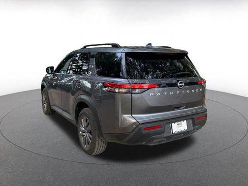 2025 Nissan Pathfinder SV FWD