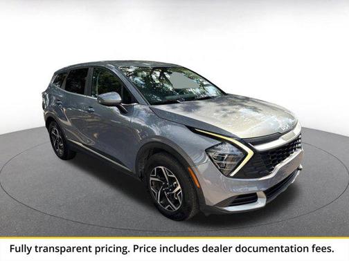 Everlasting Silver 2025 Kia Sportage LX
