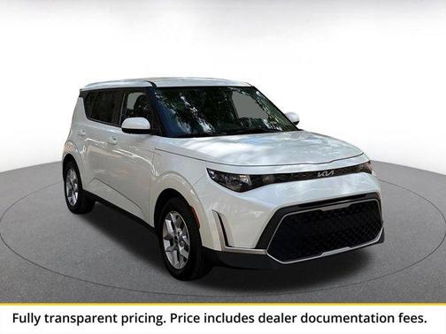 Snow White Pearl 2025 Kia Soul LX