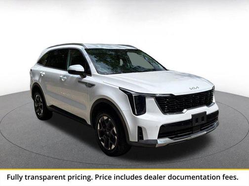 Glacial White Pearl 2024 Kia Sorento S