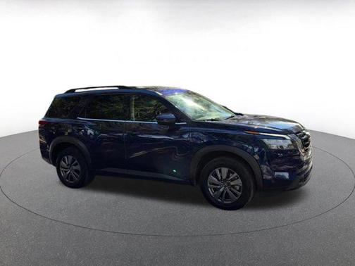 2025 Nissan Pathfinder SV FWD