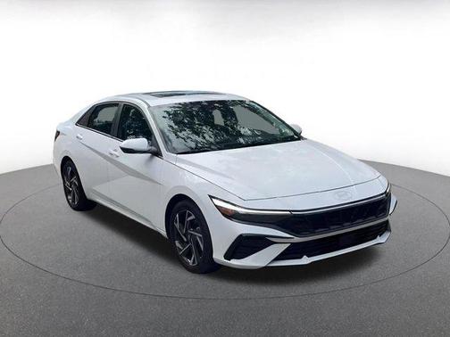 2025 Hyundai ELANTRA HEV Limited