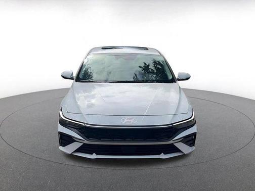 2025 Hyundai ELANTRA HEV Limited