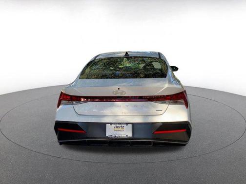 2025 Hyundai ELANTRA HEV Limited