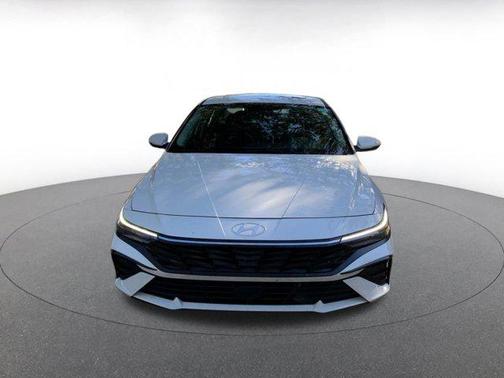 2025 Hyundai ELANTRA HEV Limited