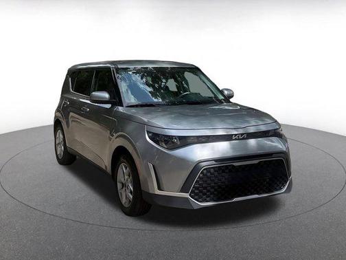 Steel Gray 2025 Kia Soul LX