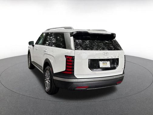 Creamy White Pearl 2026 Hyundai PALISADE SEL 7P