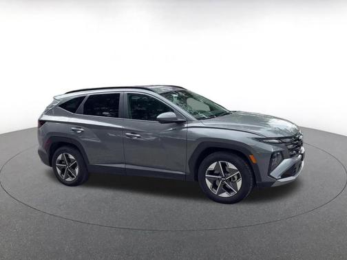Hampton Gray 2025 Hyundai TUCSON SEL