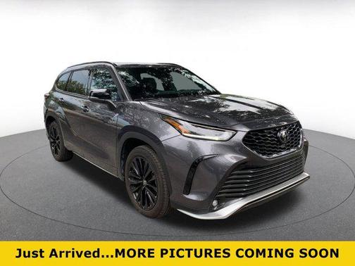 2024 Toyota Highlander XSE