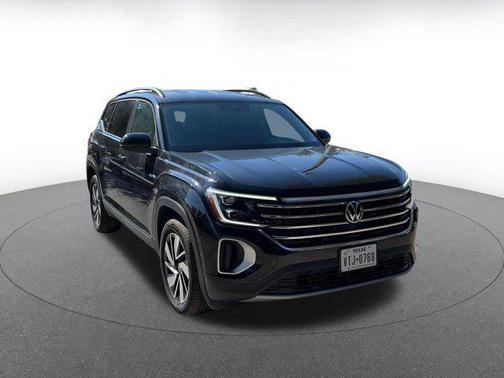 2025 Volkswagen Atlas 2.0T SE w/Technology 4MOTION