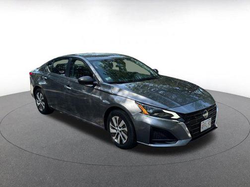2024 Nissan Altima S FWD