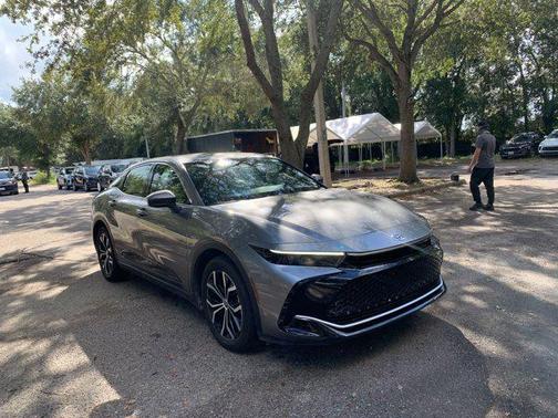 2025 Toyota Crown XLE