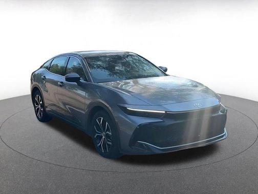 2025 Toyota Crown XLE