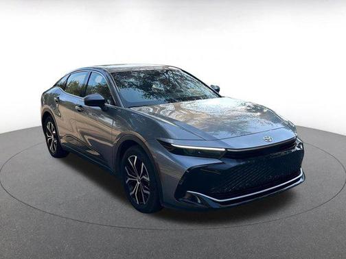 2025 Toyota Crown XLE