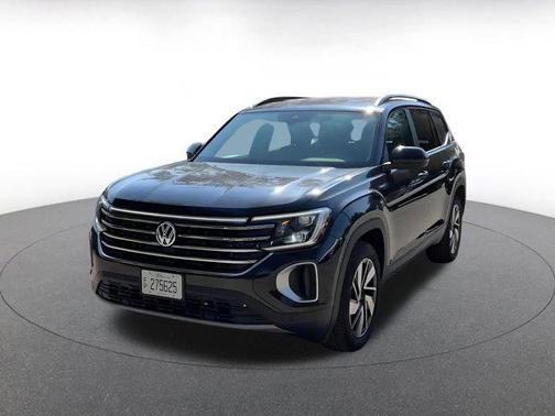 2025 Volkswagen Atlas 2.0T SE w/Technology 4MOTION