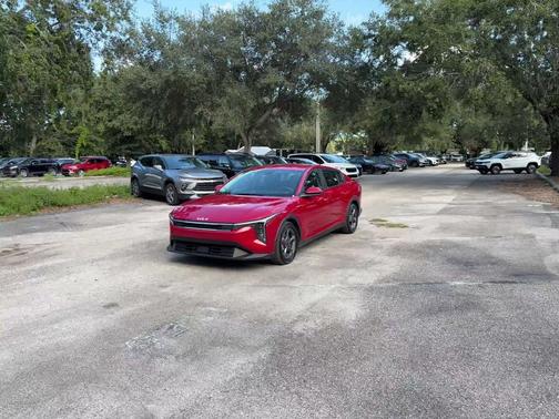 Currant Red 2026 Kia K4 LXS