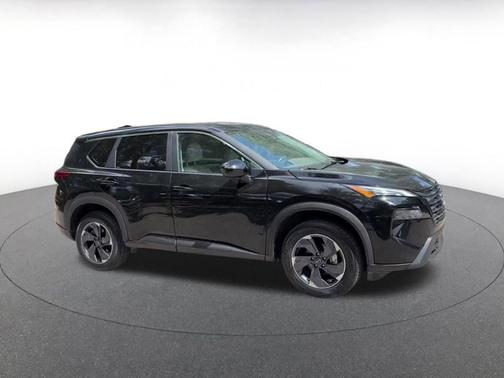 Super Black 2025 Nissan Rogue SV