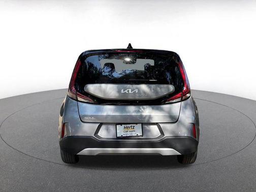 Fusion Black 2025 Kia Soul LX