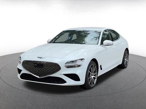 Uyuni White 2025 Genesis G70 2.5T AWD