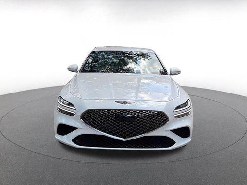 Uyuni White 2025 Genesis G70 2.5T AWD