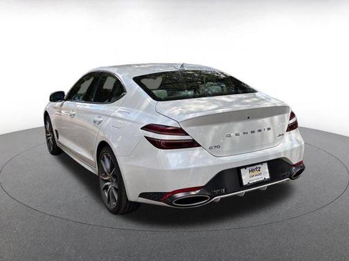Uyuni White 2025 Genesis G70 2.5T AWD