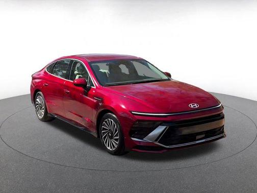 2025 Hyundai SONATA Hybrid SE