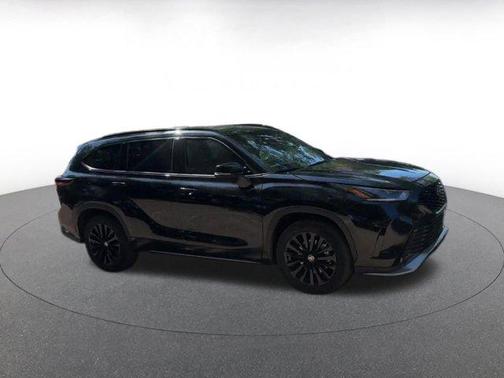 2024 Toyota Highlander XSE