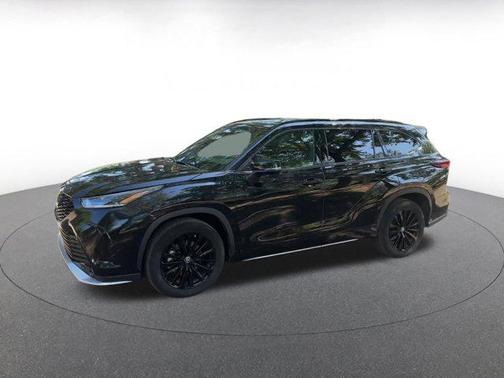 2024 Toyota Highlander XSE