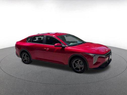 Currant Red 2025 Kia K4 LXS