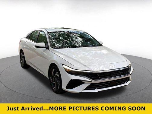 Serenity White 2025 Hyundai ELANTRA HEV Limited