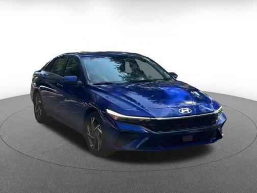 2025 Hyundai ELANTRA HEV Limited