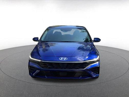2025 Hyundai ELANTRA HEV Limited