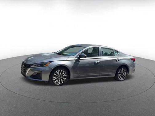 Gun Metallic 2025 Nissan Altima SV FWD