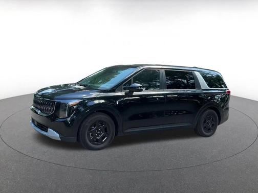 Aurora Black Pearl 2026 Kia Carnival LXS
