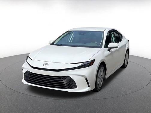 Ice Cap 2025 Toyota Camry LE