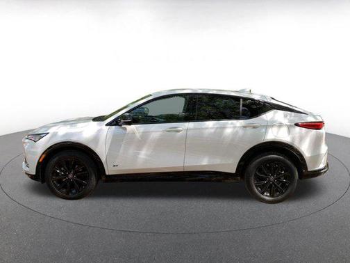 Summit White 2025 Buick Envista Sport Touring FWD