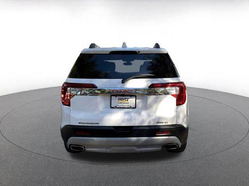 2023 GMC Acadia AWD SLT