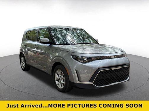 Steel Gray 2025 Kia Soul LX