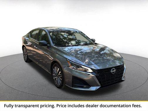Gun Metallic 2025 Nissan Altima SV FWD