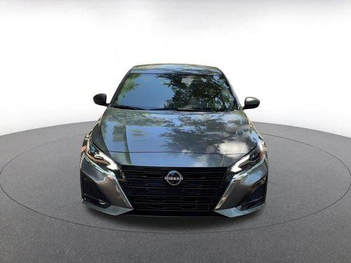 Gun Metallic 2025 Nissan Altima SV FWD